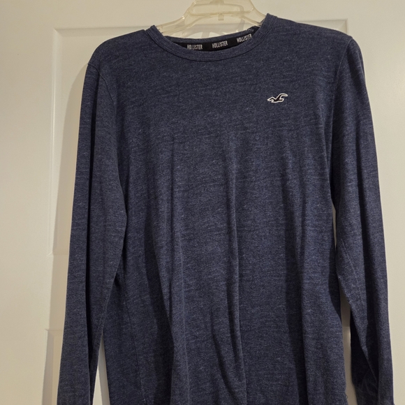 Hollister Men's Navy Long Sleeve Tee - Picture 1 of 3
